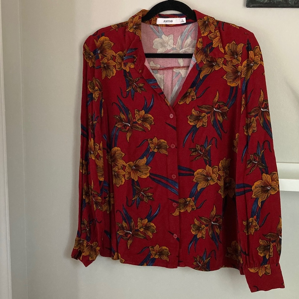 JustFab  Button Down Long Sleeve Blouse